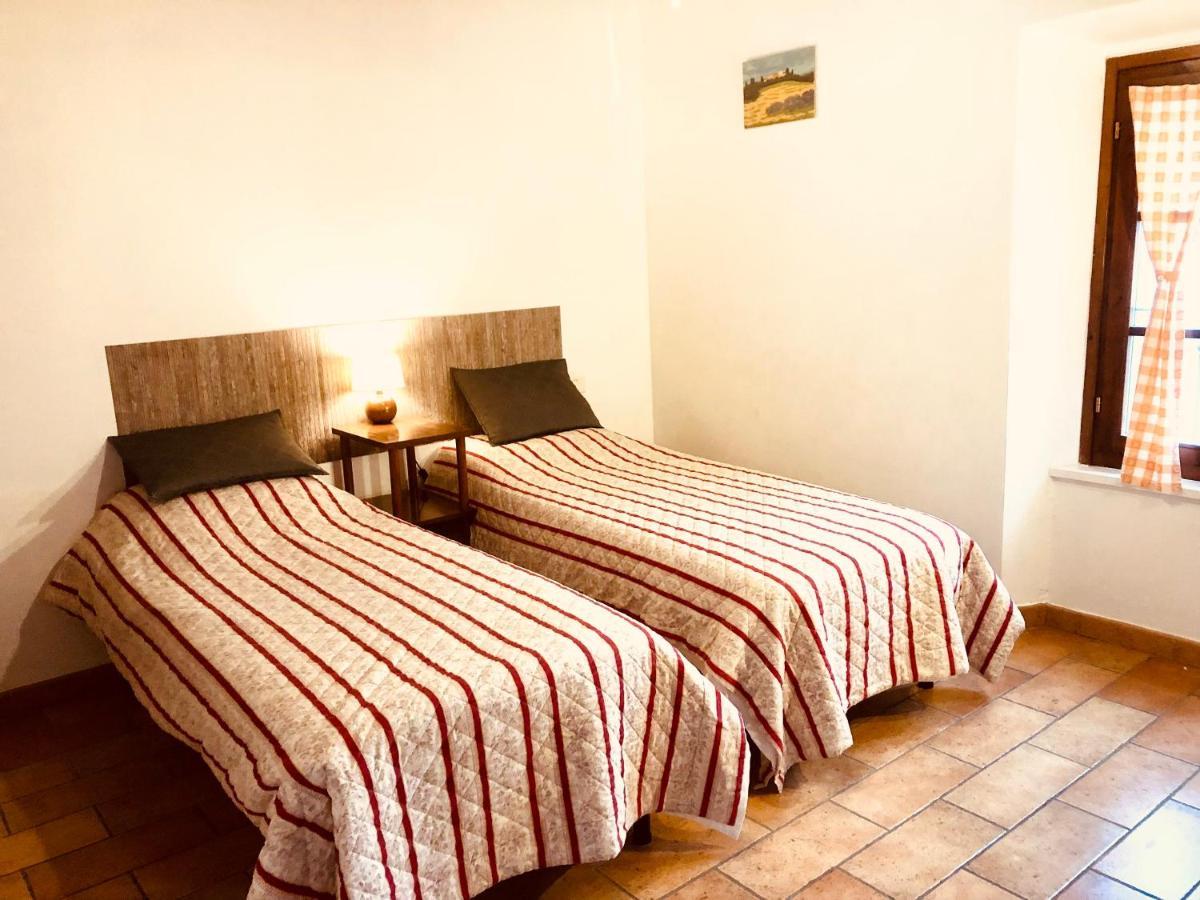 Lo Scricciolo Apartment Montecastelli Pisano Exterior photo